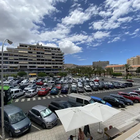 One Bedroom With Balcony In Los Cristianos, Marte Building Daire *